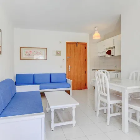 Llevant Apartment *